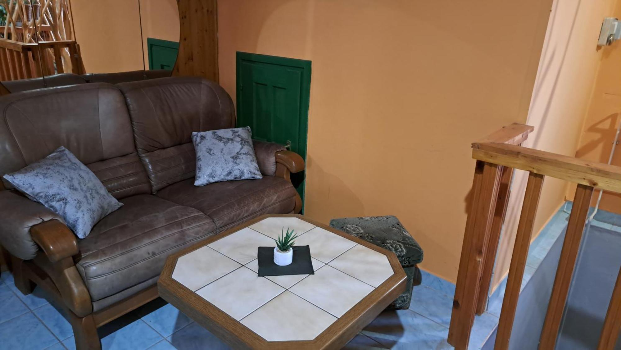Kisdiofa Panzio Es Vendeglo Bed and Breakfast Vajdácska Εξωτερικό φωτογραφία