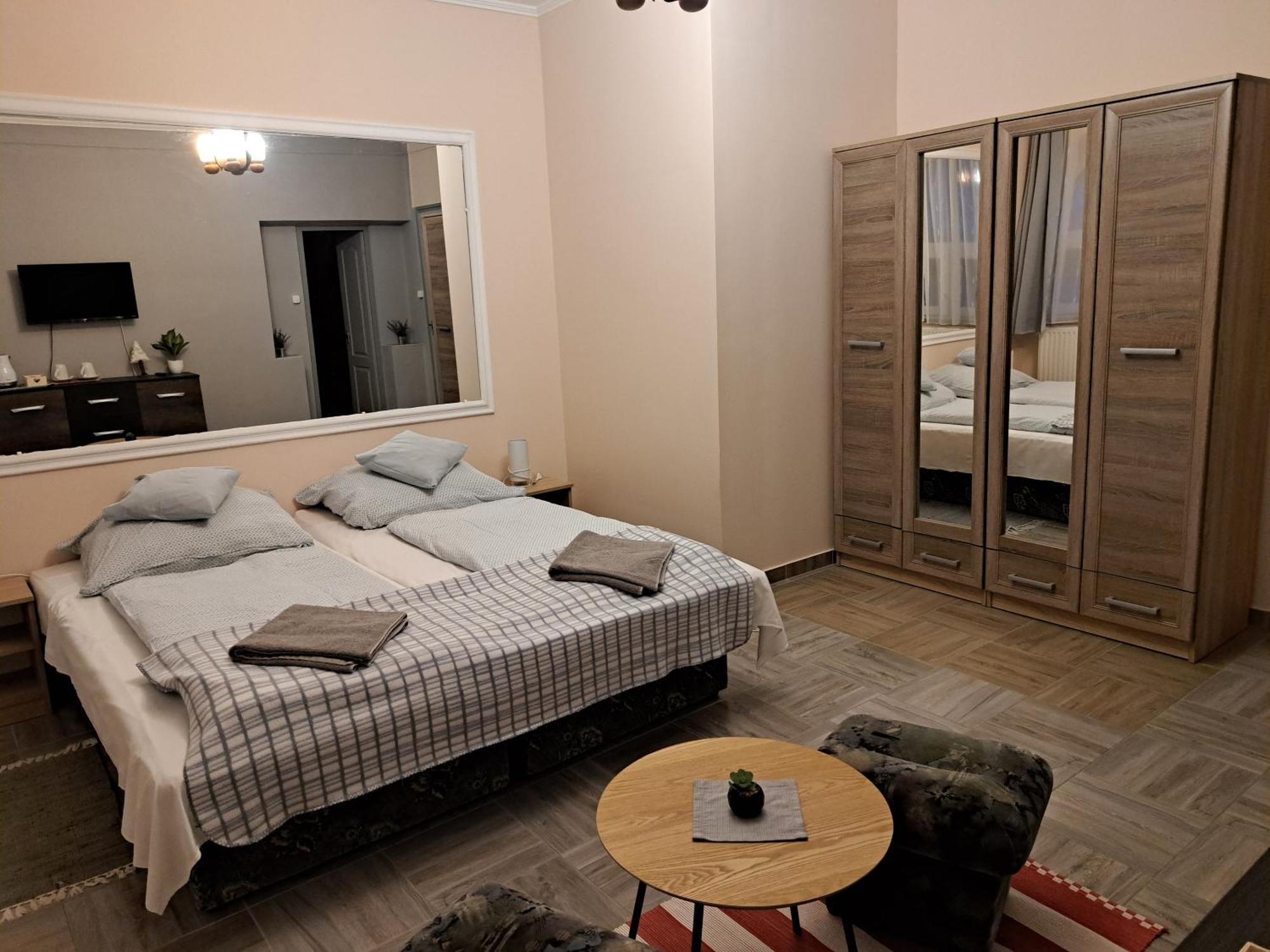 Kisdiofa Panzio Es Vendeglo Bed and Breakfast Vajdácska Εξωτερικό φωτογραφία