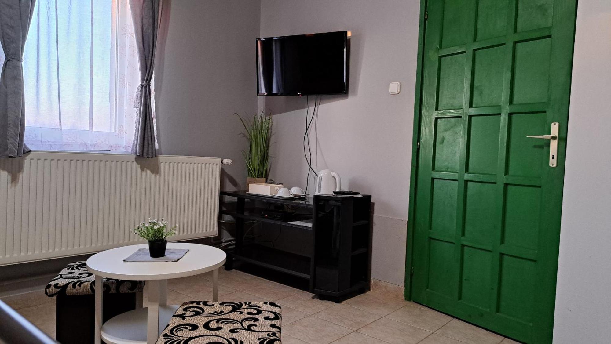 Kisdiofa Panzio Es Vendeglo Bed and Breakfast Vajdácska Εξωτερικό φωτογραφία