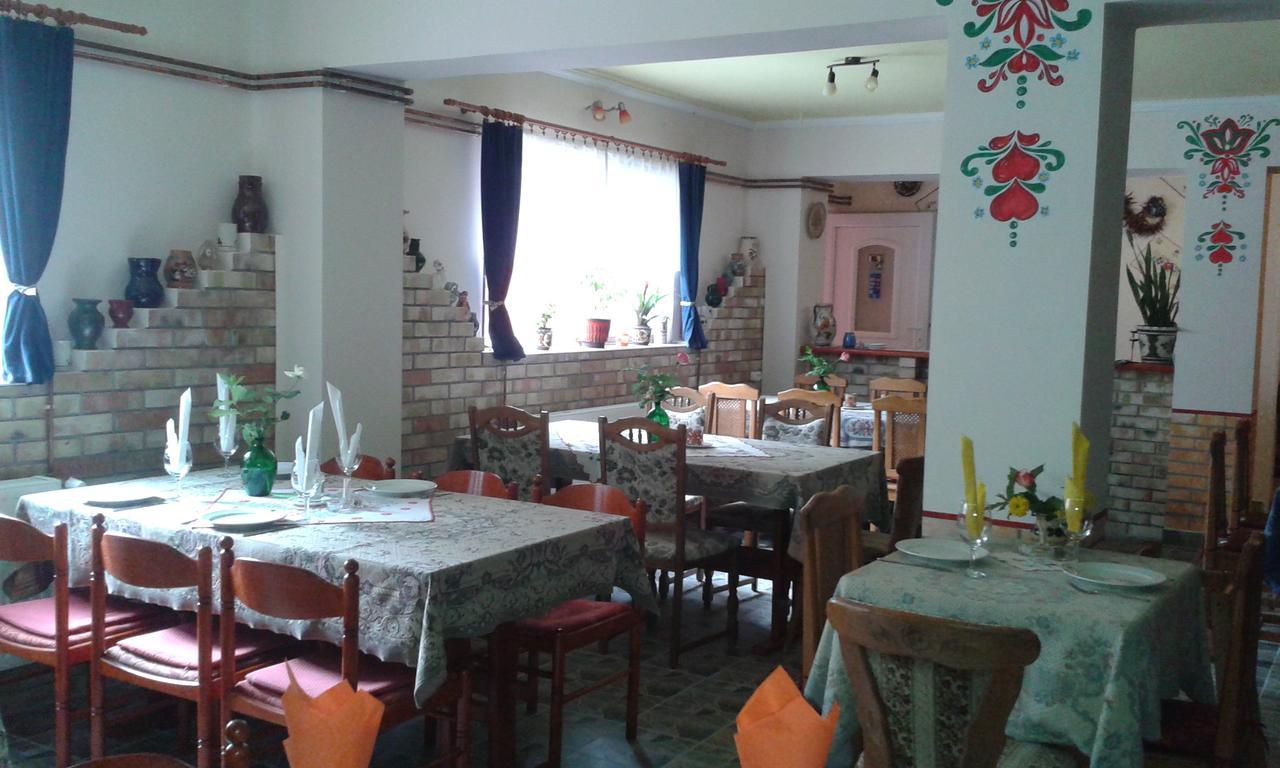 Kisdiofa Panzio Es Vendeglo Bed and Breakfast Vajdácska Εξωτερικό φωτογραφία