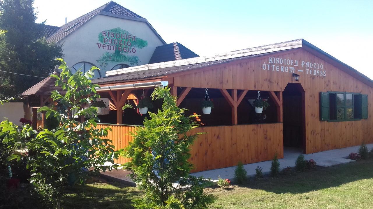 Kisdiofa Panzio Es Vendeglo Bed and Breakfast Vajdácska Εξωτερικό φωτογραφία