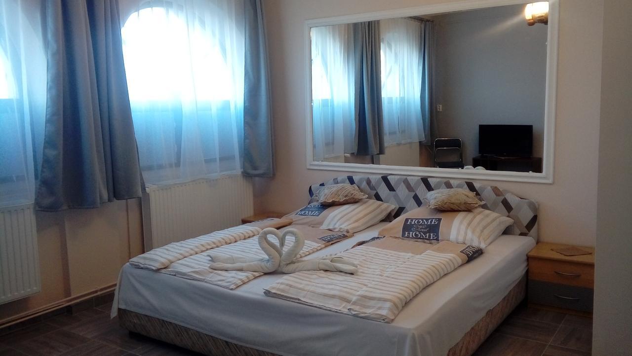 Kisdiofa Panzio Es Vendeglo Bed and Breakfast Vajdácska Εξωτερικό φωτογραφία